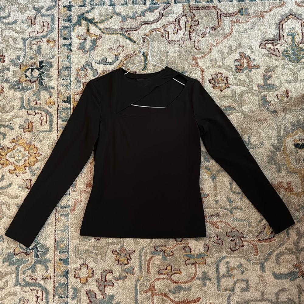 Ponte Cut Out Long Sleeves Shirt